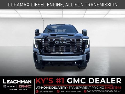 New 2026 GMC Sierra 2500 Denali Ultimate w/ LPO, Black Badging Package AWD/4WD image 9