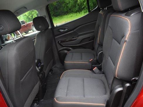 Used 2023 GMC Acadia AT4 w/ Trailering Package AWD/4WD image 25