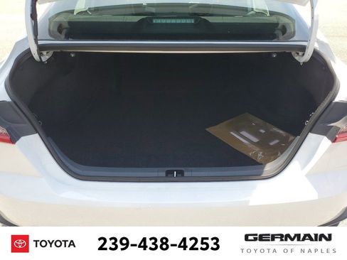 New 2025 Toyota Camry SE w/ Convenience Package FWD image 17