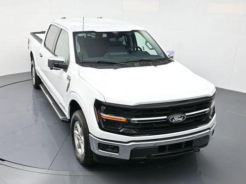 New 2025 Ford F150 XLT w/ Equipment Group 302A MID image 36