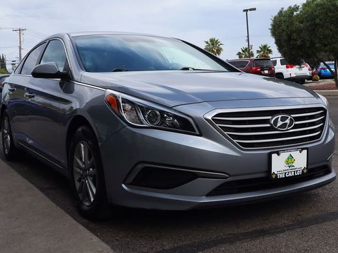 Used 2016 Hyundai Sonata SE image 18