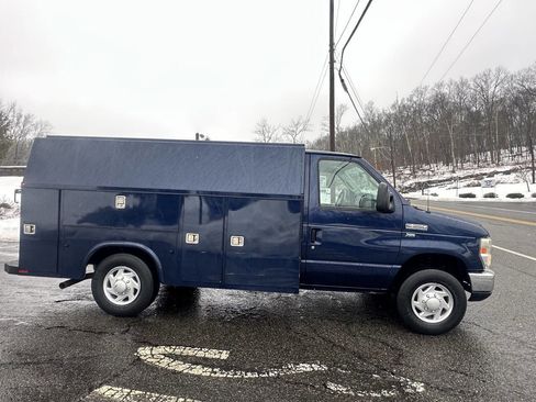 Used 2012 Ford E-350 and Econoline 350 Super Duty w/ PWR Locks & Windows Group image 5