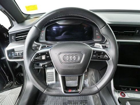 Used 2022 Audi RS 6 AWD/4WD image 8
