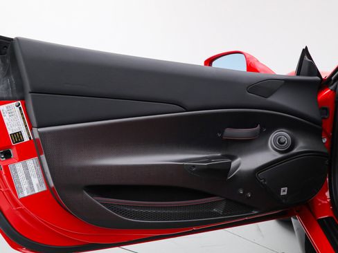 Certified 2019 Ferrari 488 Pista Coupe image 25