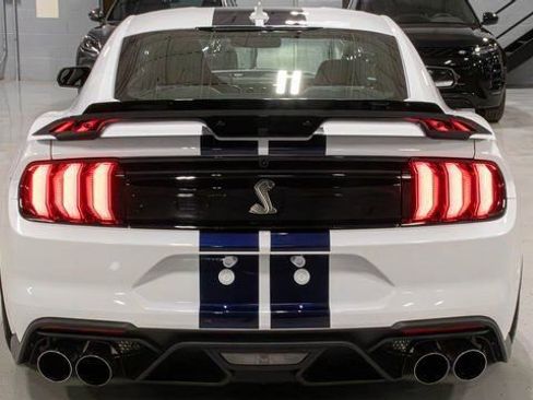 Used 2020 Ford Mustang Shelby GT500 w/ Technology Package image 8