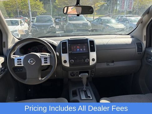 Used 2019 Nissan Frontier SV AWD/4WD image 8