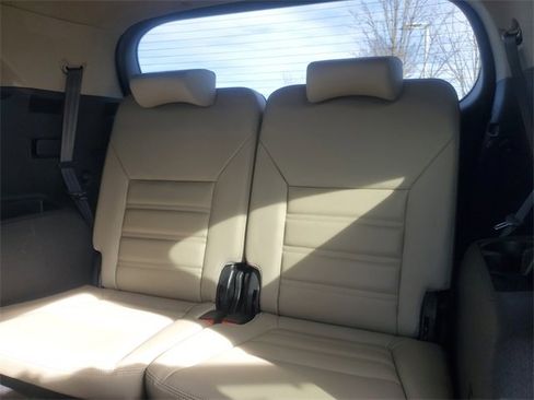 Used 2018 Kia Sorento EX w/ EX Advanced Touring Package image 11