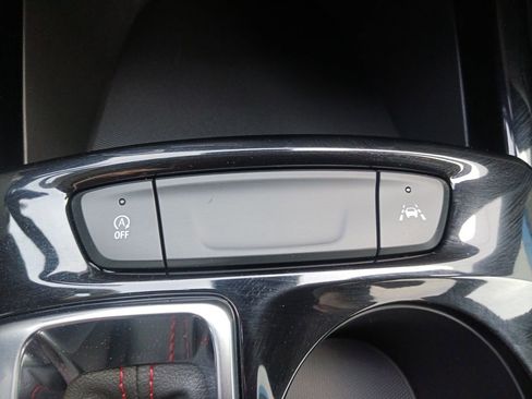 New 2026 Chevrolet Trax RS w/ Driver Confidence Package image 22