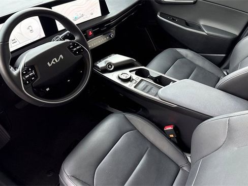 Certified 2024 Kia EV6 Wind image 12