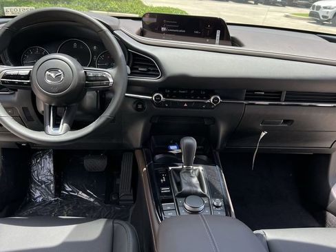 New 2025 MAZDA CX-30 AWD 2.5 S w/ Premium Package image 37