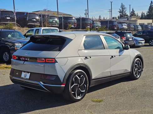 Used 2024 Hyundai Ioniq 5 SEL image 7