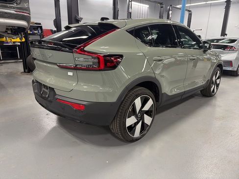 Used 2023 Volvo C40 P8 Recharge Ultimate image 2