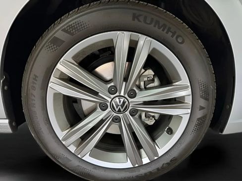 Used 2022 Volkswagen Jetta SE FWD image 27