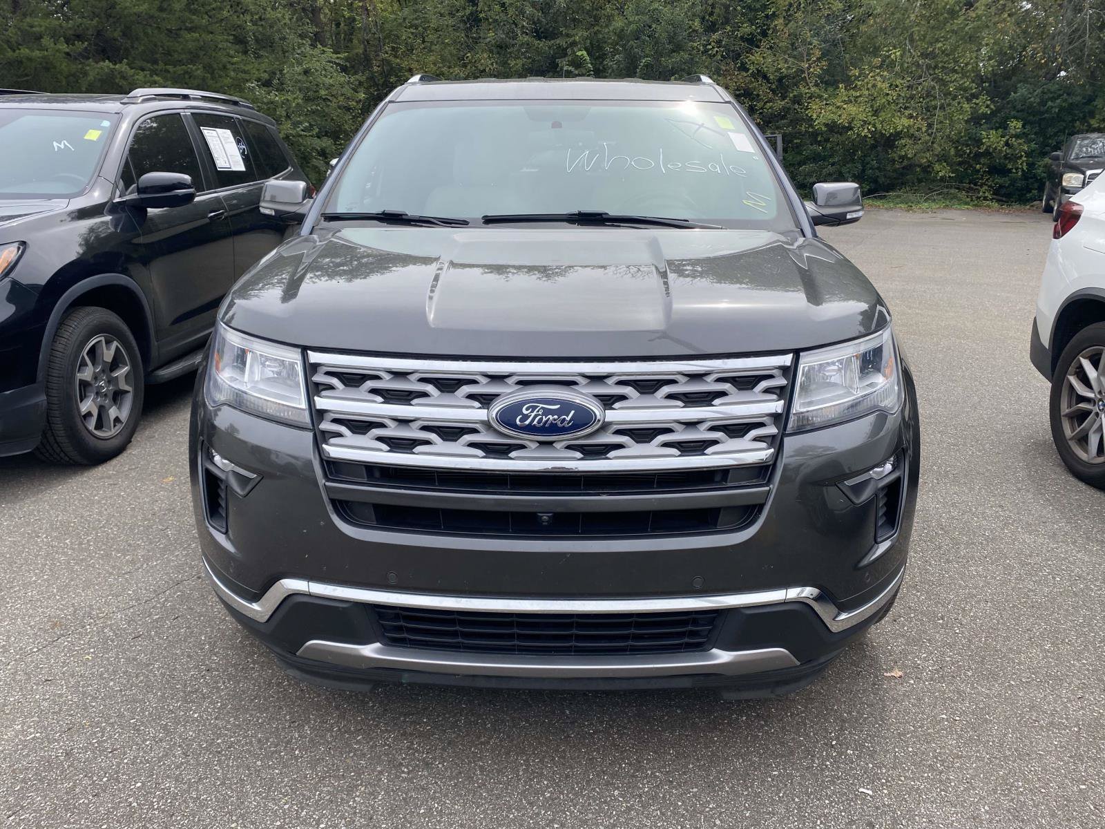 Used 2018 Ford Explorer Limited FWD image 2