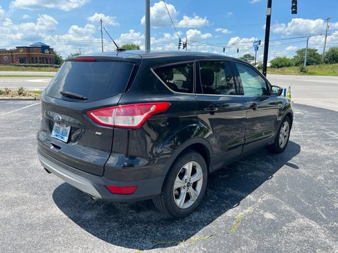 Used 2015 Ford Escape SE FWD image 3