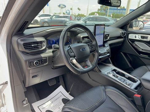Certified 2023 Ford Explorer ST w/ Equipment Group 401A AWD/4WD image 8
