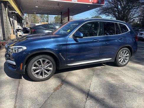 Used 2018 BMW X3 xDrive30i image 2