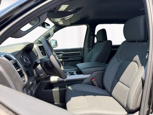 New 2026 RAM 1500 Big Horn AWD/4WD image 9