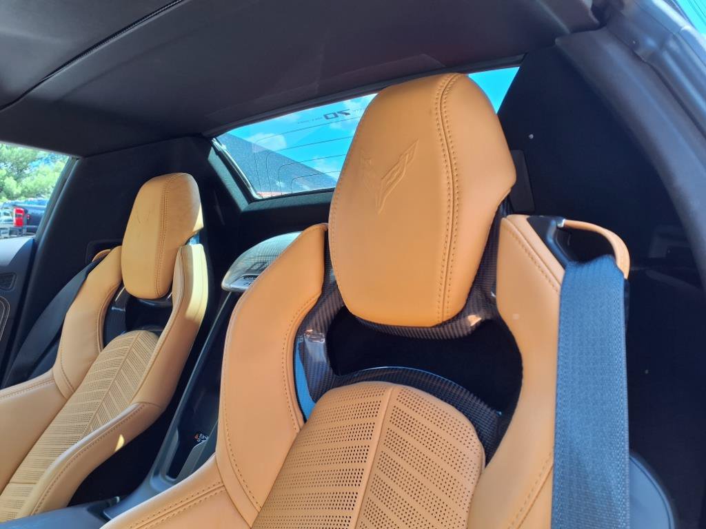 Used 2023 Chevrolet Corvette Z06 RWD image 12