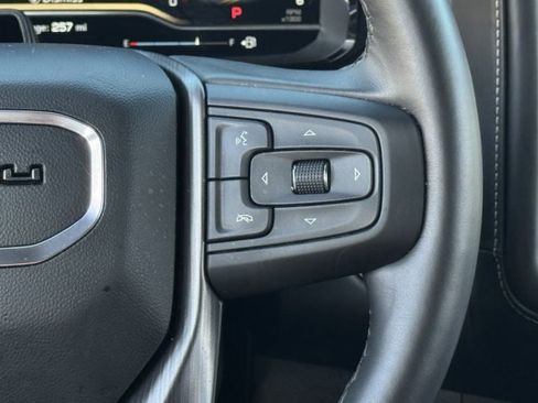 Used 2024 GMC Yukon Denali Ultimate image 16