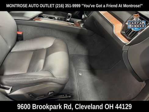 Used 2025 Volvo V60 B5 Cross Country Plus image 47