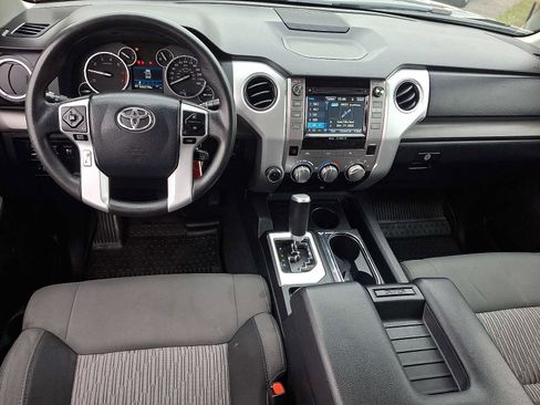 Used 2017 Toyota Tundra SR5 w/ SR5 Upgrade Package image 14