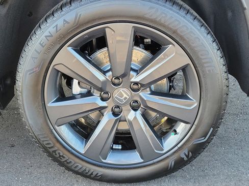 New 2026 Honda Pilot Sport image 12