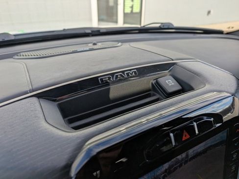 Certified 2024 RAM 1500 Limited image 27