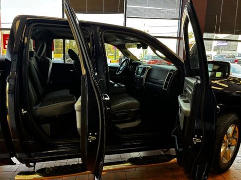 Used 2018 RAM 1500 Big Horn image 29