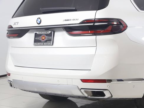 Used 2023 BMW X7 xDrive40i w/ Premium Package image 50