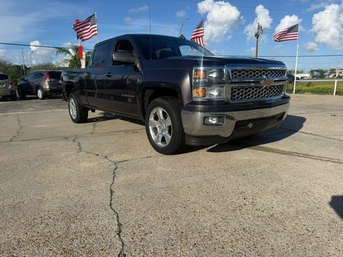 Used 2015 Chevrolet Silverado 1500 LT w/ LT Convenience Package image 3