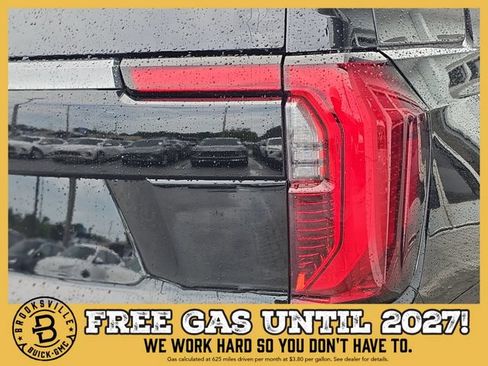 New 2026 GMC Yukon AT4 w/ AT4 Premium Plus Package AWD/4WD image 8