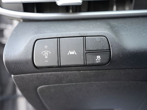 Certified 2021 Hyundai Elantra SEL w/ Convenience Package FWD image 23