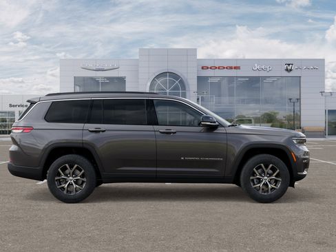 New 2025 Jeep Grand Cherokee L Limited image 35