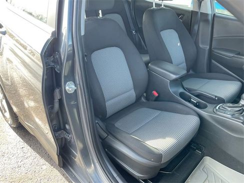 Used 2020 Hyundai Kona SE image 24