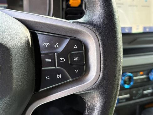 Used 2022 Ford Bronco Badlands image 14