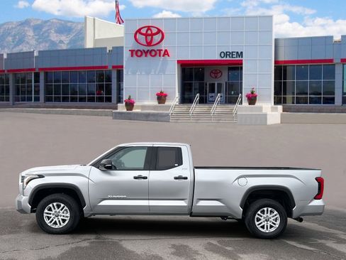 Used 2025 Toyota Tundra SR5 image 3
