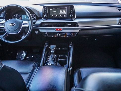 Certified 2020 Kia Telluride S image 15