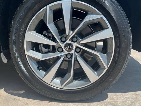 Used 2024 Audi Q5 2.0T Premium Plus AWD/4WD image 26
