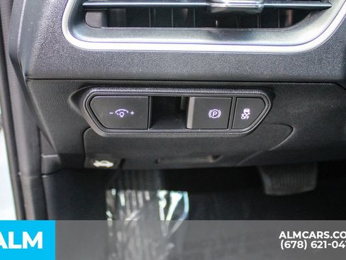 Used 2025 Kia K4 FWD image 30