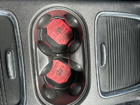 Used 2016 Dodge Grand Caravan R/T FWD image 23
