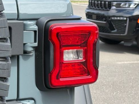 New 2026 Jeep Wrangler Unlimited Rubicon 392 image 15