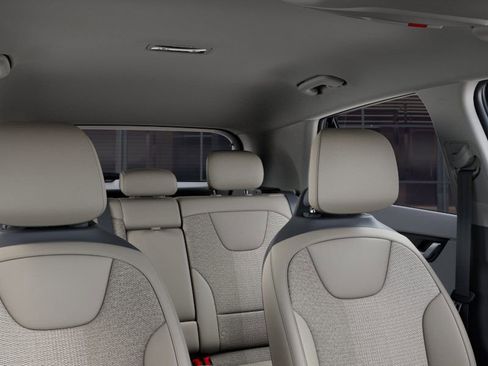 New 2025 Kia Niro EX image 27