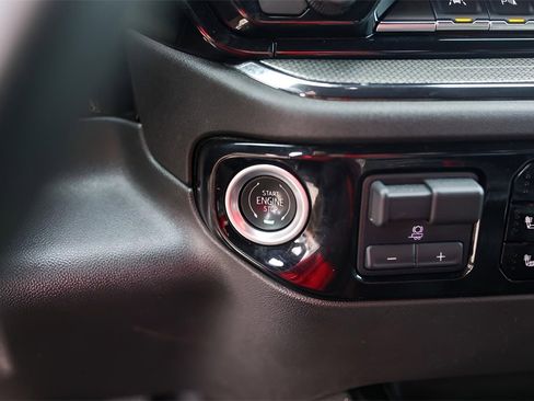 Certified 2024 Chevrolet Silverado 1500 ZR2 w/ Technology Package image 21