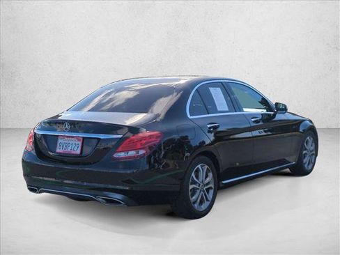 Used 2018 Mercedes-Benz C 300 Sedan image 5