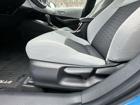 Used 2020 Toyota Corolla SE image 16