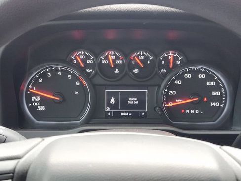 Used 2024 Chevrolet Silverado 1500 Custom image 13