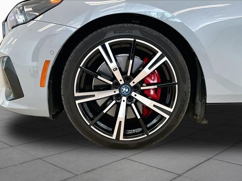 Used 2024 BMW i5 M60 w/ Premium Package AWD/4WD image 10