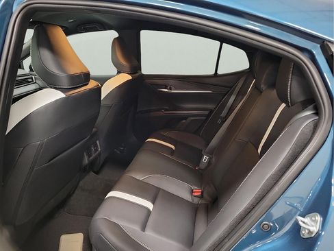Used 2026 Toyota Camry SE FWD image 9