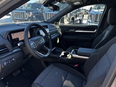 New 2026 GMC Terrain Elevation w/ LPO, Floor Liner Package image 16